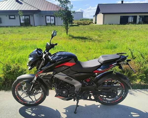 Баджадж Pulsar NS200, объемом двигателя 0.2 л и пробегом 3 тыс. км за 2500 $, фото 5 на Automoto.ua