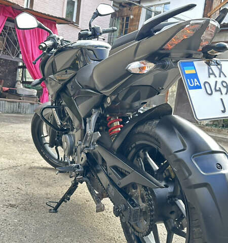 Баджадж Pulsar NS200, объемом двигателя 0.2 л и пробегом 12 тыс. км за 1950 $, фото 10 на Automoto.ua