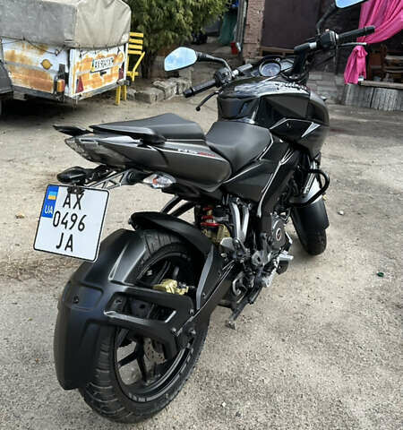 Баджадж Pulsar NS200, объемом двигателя 0.2 л и пробегом 12 тыс. км за 1950 $, фото 5 на Automoto.ua