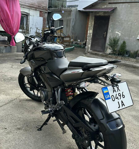 Баджадж Pulsar NS200, объемом двигателя 0.2 л и пробегом 12 тыс. км за 1950 $, фото 6 на Automoto.ua