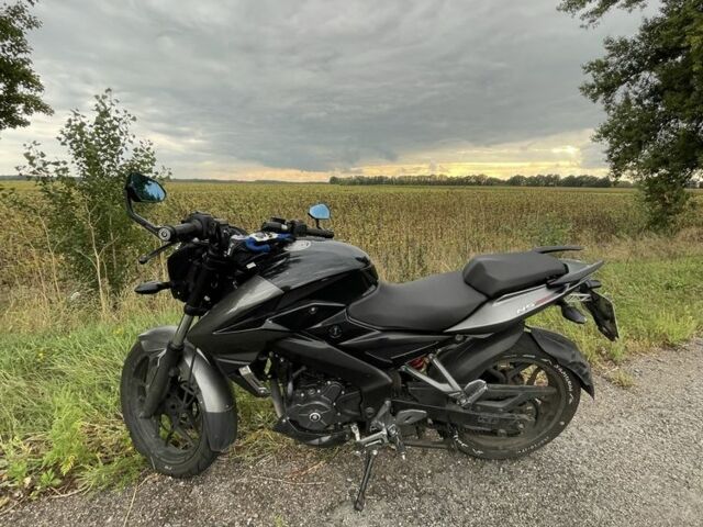 Баджадж Pulsar NS200, объемом двигателя 0.2 л и пробегом 0 тыс. км за 1880 $, фото 1 на Automoto.ua