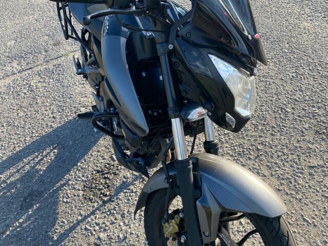 Баджадж Pulsar NS200, объемом двигателя 0.2 л и пробегом 0 тыс. км за 2000 $, фото 5 на Automoto.ua