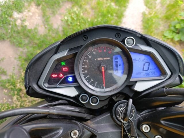 Баджадж Pulsar NS200, объемом двигателя 0.2 л и пробегом 0 тыс. км за 2000 $, фото 4 на Automoto.ua