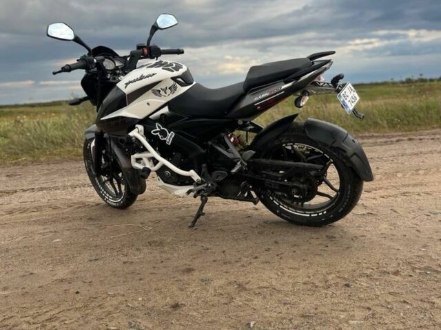 Баджадж Pulsar NS200, об'ємом двигуна 0.2 л та пробігом 0 тис. км за 2150 $, фото 1 на Automoto.ua