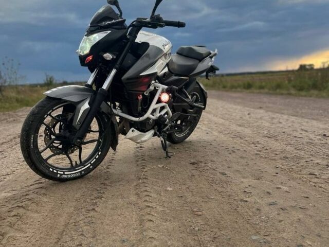 Баджадж Pulsar NS200, об'ємом двигуна 0.2 л та пробігом 0 тис. км за 2150 $, фото 2 на Automoto.ua