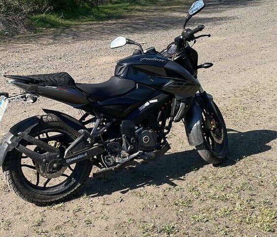 Баджадж Pulsar NS200, объемом двигателя 0.2 л и пробегом 0 тыс. км за 1800 $, фото 5 на Automoto.ua