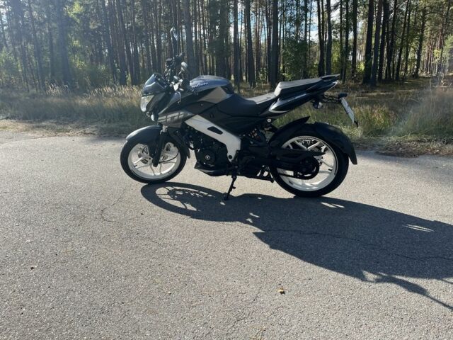 Баджадж Pulsar NS200, объемом двигателя 0.2 л и пробегом 0 тыс. км за 2300 $, фото 3 на Automoto.ua