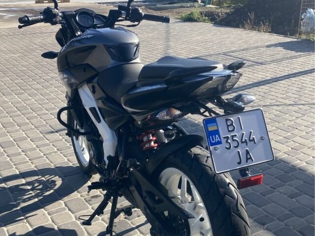 Баджадж Pulsar NS200, объемом двигателя 0.2 л и пробегом 0 тыс. км за 2200 $, фото 4 на Automoto.ua