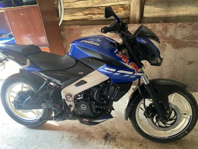 Баджадж Pulsar NS200, объемом двигателя 0.2 л и пробегом 0 тыс. км за 2300 $, фото 7 на Automoto.ua