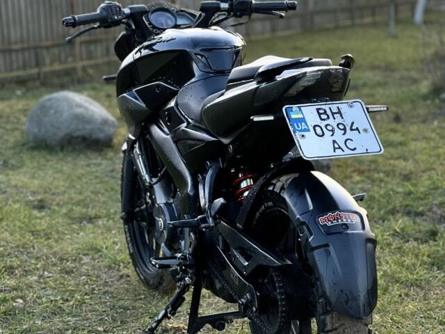 Баджадж Pulsar NS200, об'ємом двигуна 0.2 л та пробігом 0 тис. км за 1800 $, фото 4 на Automoto.ua