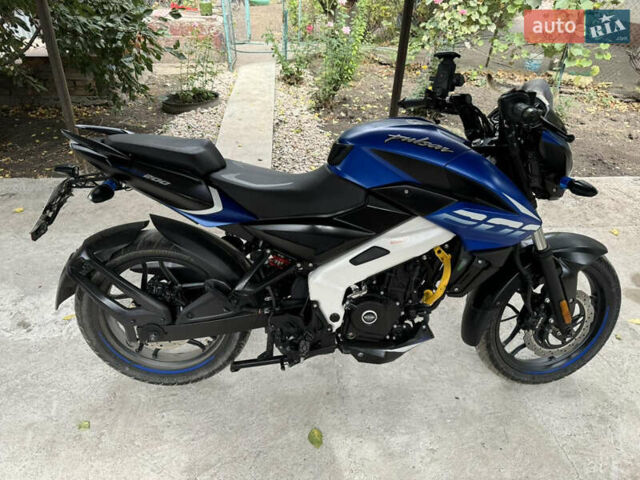 Баджадж Pulsar NS200, объемом двигателя 0 л и пробегом 7 тыс. км за 2200 $, фото 7 на Automoto.ua