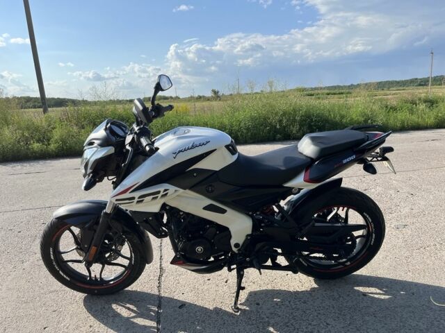 Баджадж Pulsar NS200, объемом двигателя 0.2 л и пробегом 0 тыс. км за 2500 $, фото 6 на Automoto.ua
