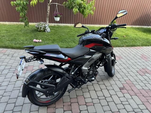 Баджадж Pulsar NS200, об'ємом двигуна 0.2 л та пробігом 0 тис. км за 2500 $, фото 2 на Automoto.ua
