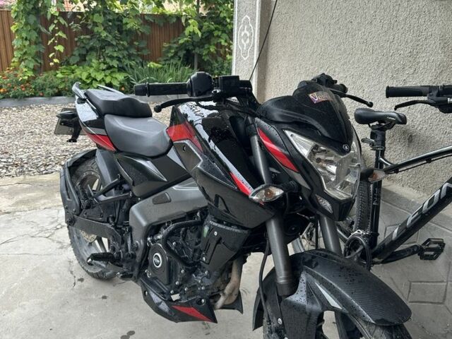 Баджадж Pulsar NS200, объемом двигателя 0.2 л и пробегом 0 тыс. км за 2500 $, фото 4 на Automoto.ua