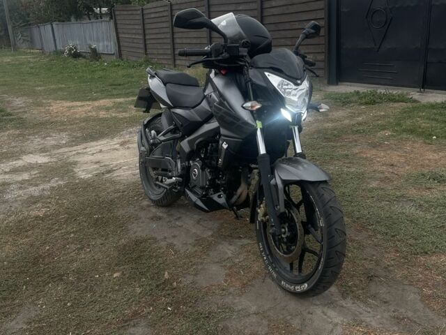 Баджадж Pulsar NS200, объемом двигателя 0.2 л и пробегом 0 тыс. км за 1500 $, фото 5 на Automoto.ua