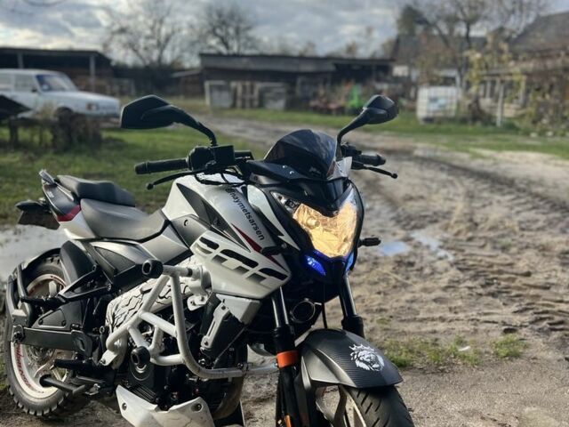 Баджадж Pulsar NS200, об'ємом двигуна 0.2 л та пробігом 0 тис. км за 2200 $, фото 1 на Automoto.ua