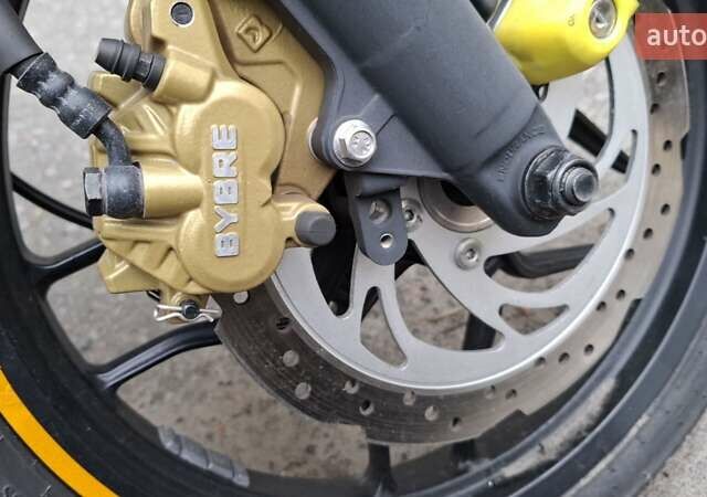 Желтый Баджадж Pulsar NS200, объемом двигателя 0.2 л и пробегом 18 тыс. км за 1900 $, фото 12 на Automoto.ua