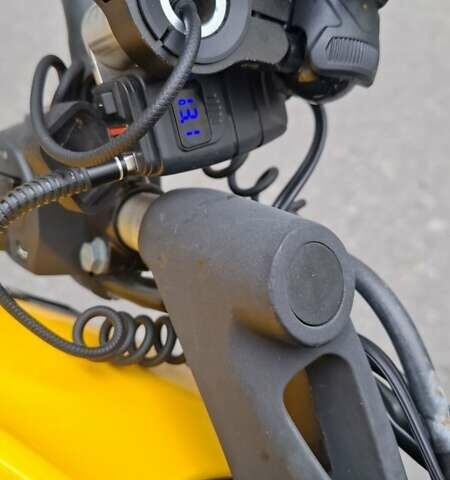 Желтый Баджадж Pulsar NS200, объемом двигателя 0.2 л и пробегом 18 тыс. км за 1900 $, фото 1 на Automoto.ua