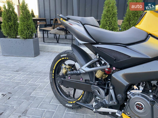 Жовтий Баджадж Pulsar NS200, об'ємом двигуна 0.2 л та пробігом 6 тис. км за 2450 $, фото 3 на Automoto.ua