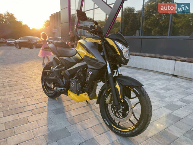 Жовтий Баджадж Pulsar NS200, об'ємом двигуна 0.2 л та пробігом 6 тис. км за 2450 $, фото 11 на Automoto.ua