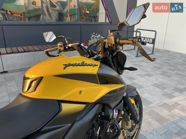 Жовтий Баджадж Pulsar NS200, об'ємом двигуна 0.2 л та пробігом 6 тис. км за 2450 $, фото 14 на Automoto.ua