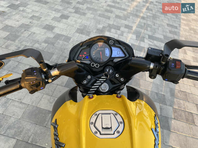 Жовтий Баджадж Pulsar NS200, об'ємом двигуна 0.2 л та пробігом 6 тис. км за 2450 $, фото 2 на Automoto.ua