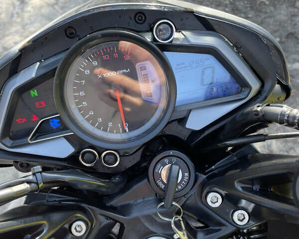 Сірий Баджадж Pulsar NS200, об'ємом двигуна 0.2 л та пробігом 3 тис. км за 2400 $, фото 5 на Automoto.ua