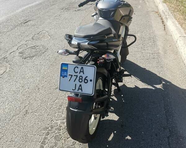 Серый Баджадж Pulsar NS200, объемом двигателя 0.2 л и пробегом 6 тыс. км за 2200 $, фото 5 на Automoto.ua