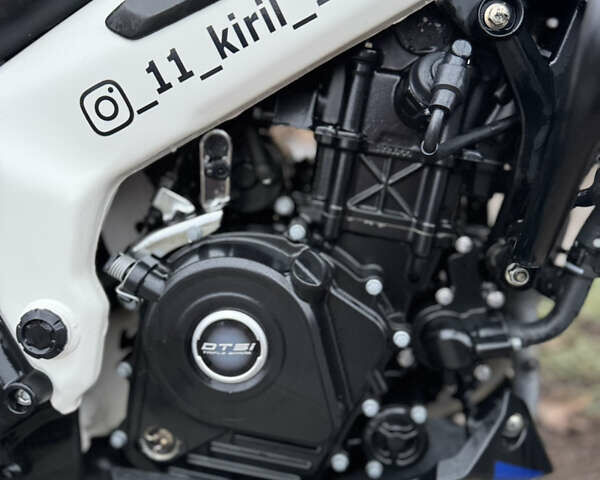 Синий Баджадж Pulsar NS200, объемом двигателя 0.2 л и пробегом 17 тыс. км за 2450 $, фото 7 на Automoto.ua