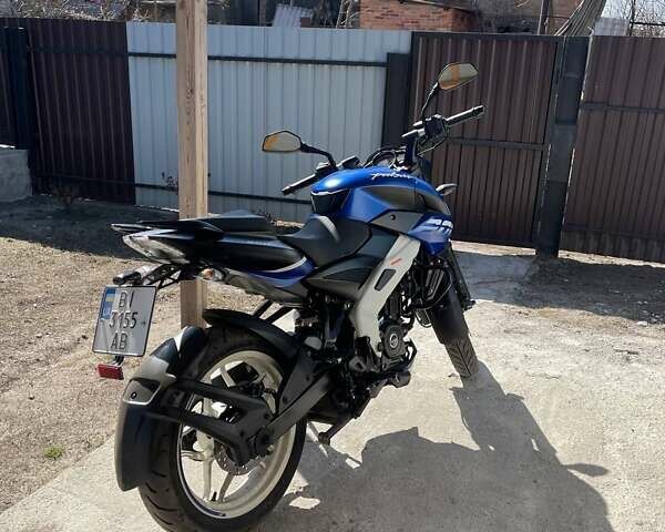 Синий Баджадж Pulsar NS200, объемом двигателя 0.2 л и пробегом 7 тыс. км за 2550 $, фото 1 на Automoto.ua