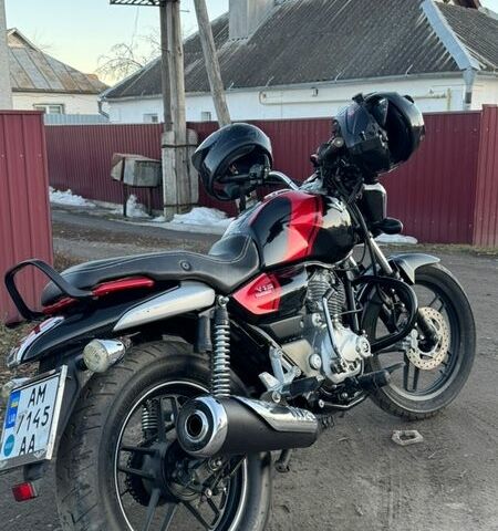 Черный Баджадж Vikrant, объемом двигателя 0.15 л и пробегом 18 тыс. км за 1200 $, фото 3 на Automoto.ua