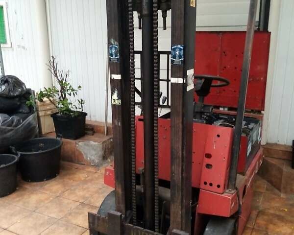 Чорний Балканкар ЕБ, об'ємом двигуна 0 л та пробігом 300 тис. км за 4000 $, фото 1 на Automoto.ua