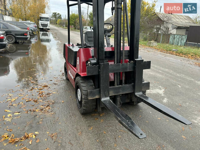 Красный Балканкар DV 1792, объемом двигателя 3.9 л и пробегом 2 тыс. км за 6000 $, фото 3 на Automoto.ua