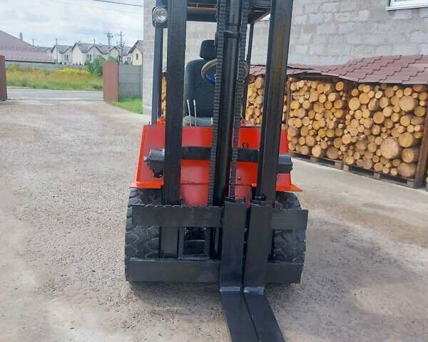 Красный Балканкар DV 1792, объемом двигателя 3.9 л и пробегом 5 тыс. км за 12000 $, фото 12 на Automoto.ua