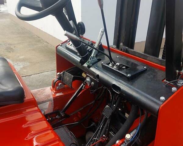 Красный Балканкар DV 1792, объемом двигателя 3.9 л и пробегом 5 тыс. км за 12000 $, фото 14 на Automoto.ua