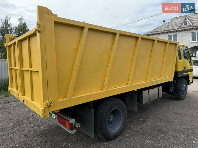 Желтый БАВ BJ1065, объемом двигателя 3.17 л и пробегом 76 тыс. км за 11999 $, фото 6 на Automoto.ua