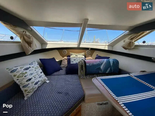 Байлайнер 246, объемом двигателя 5 л и пробегом 100 тыс. км за 31900 $, фото 22 на Automoto.ua