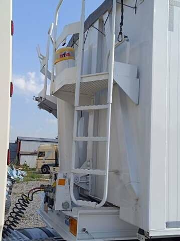 Беналу 3S24, объемом двигателя 0 л и пробегом 100 тыс. км за 45000 $, фото 1 на Automoto.ua