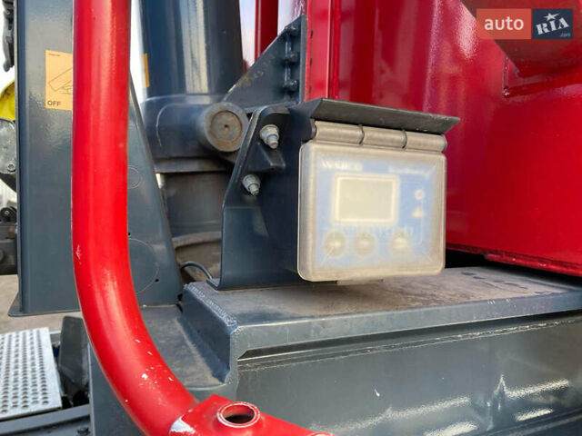 Беналу Беналу, объемом двигателя 0 л и пробегом 10 тыс. км за 41962 $, фото 2 на Automoto.ua