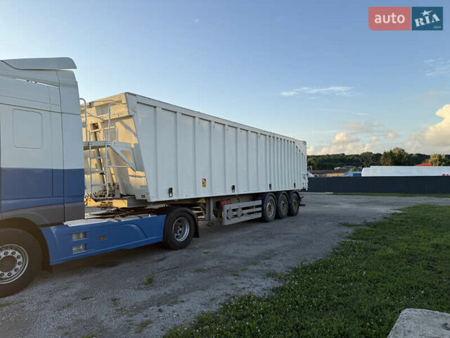 Беналу Беналу, объемом двигателя 0 л и пробегом 560 тыс. км за 21000 $, фото 1 на Automoto.ua