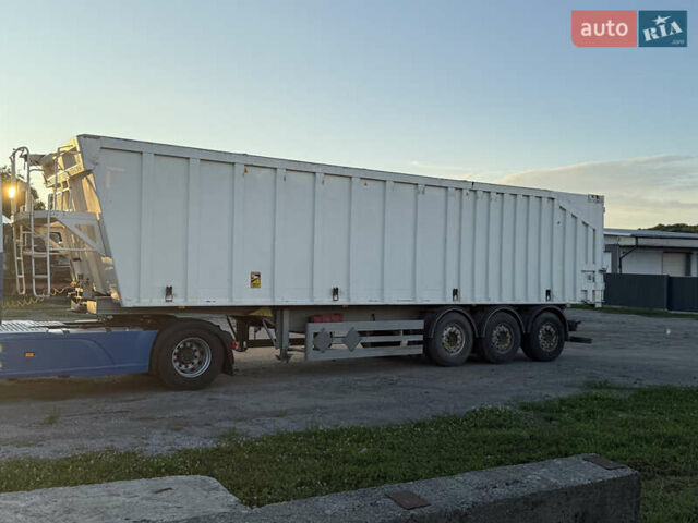 Беналу Беналу, объемом двигателя 0 л и пробегом 560 тыс. км за 21000 $, фото 13 на Automoto.ua