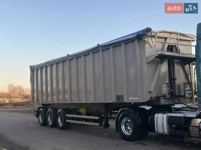 Серый Беналу Беналу, объемом двигателя 0 л и пробегом 1 тыс. км за 11500 $, фото 3 на Automoto.ua