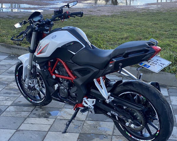 Бенелли 251S, объемом двигателя 0 л и пробегом 9 тыс. км за 2450 $, фото 3 на Automoto.ua