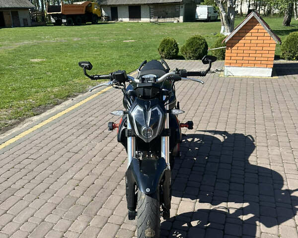 Бенелли 302S, объемом двигателя 0 л и пробегом 16 тыс. км за 3400 $, фото 8 на Automoto.ua