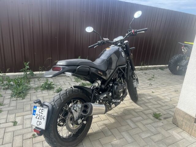 Бенелли Leoncino 500, объемом двигателя 0.5 л и пробегом 0 тыс. км за 5326 $, фото 2 на Automoto.ua