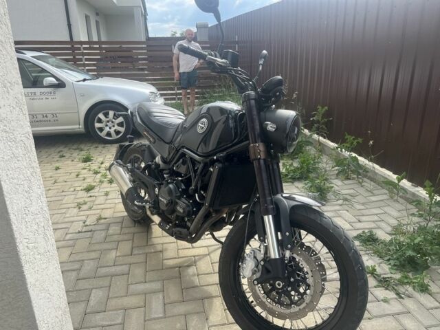 Бенелли Leoncino 500, объемом двигателя 0.5 л и пробегом 0 тыс. км за 5326 $, фото 3 на Automoto.ua
