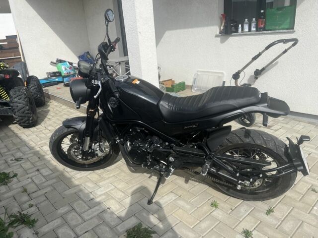 Бенелли Leoncino 500, объемом двигателя 0.5 л и пробегом 0 тыс. км за 5219 $, фото 4 на Automoto.ua