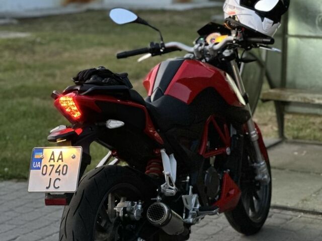 Бенелли TNT 25, объемом двигателя 0.25 л и пробегом 0 тыс. км за 2500 $, фото 9 на Automoto.ua