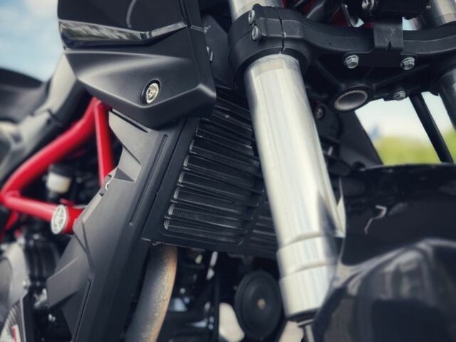 Бенелли TNT 25, объемом двигателя 0.25 л и пробегом 0 тыс. км за 2200 $, фото 4 на Automoto.ua