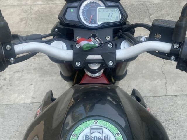 Бенелли TNT 300, объемом двигателя 0.3 л и пробегом 0 тыс. км за 2500 $, фото 3 на Automoto.ua